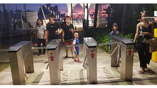 三輥閘 擺閘兩款產品怎么樣？